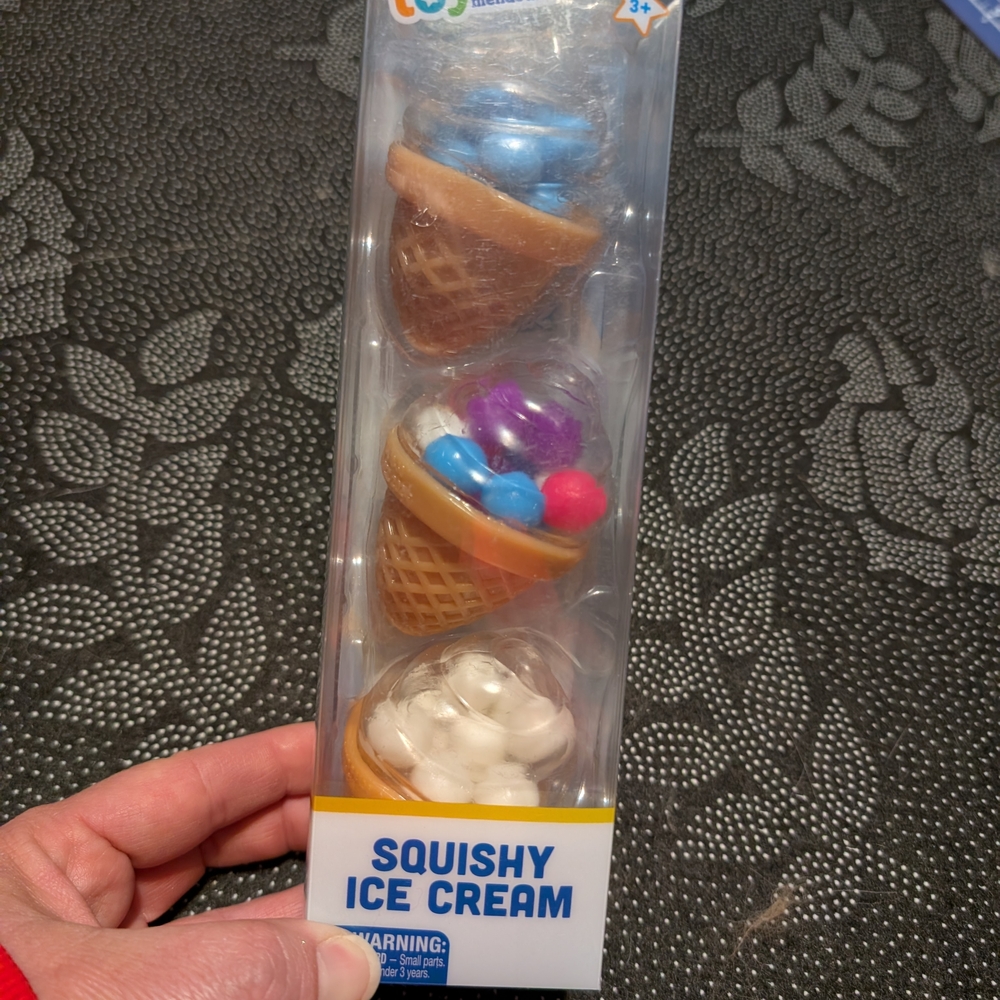 Squishy Ice Cream Cone Toy Set - Blue, Purple, Pink, White, Tan